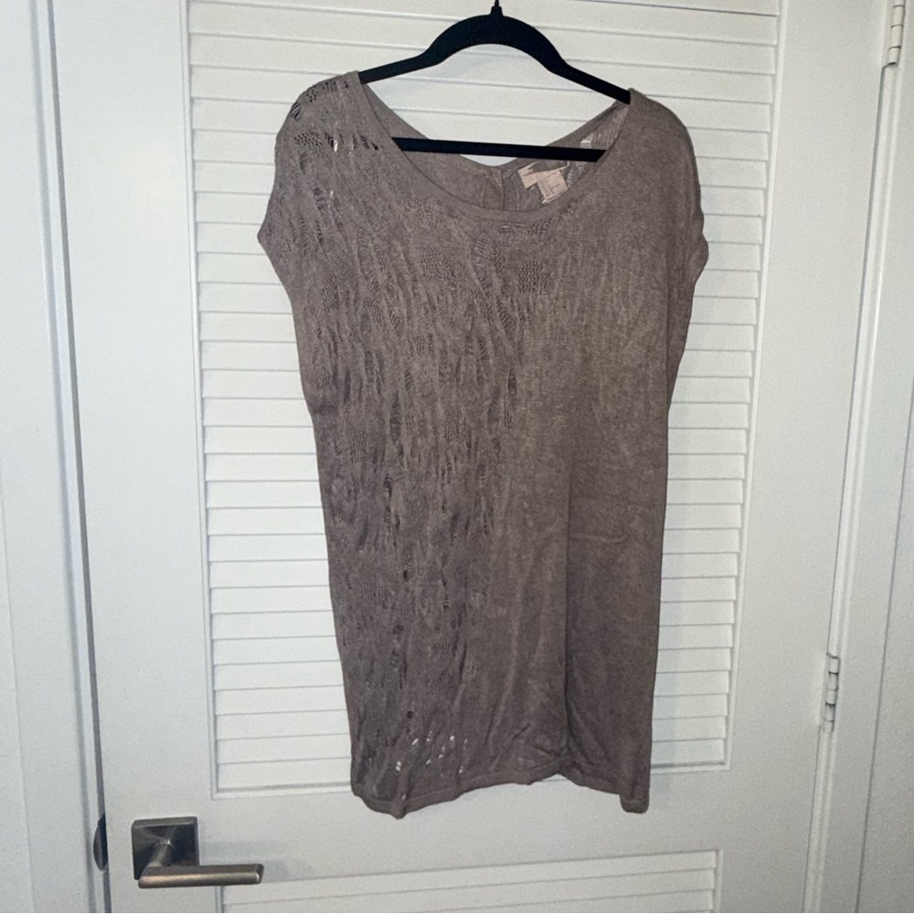 Light Taupe Knit Button-Down Back Top – Size S